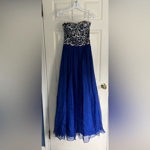 Blue Strapless Prom Dress